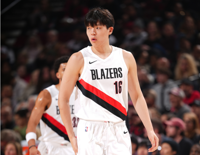 杨瀚森被召回遭弃用！开拓者大胜老鹰 夏普24+9格兰特复出16分