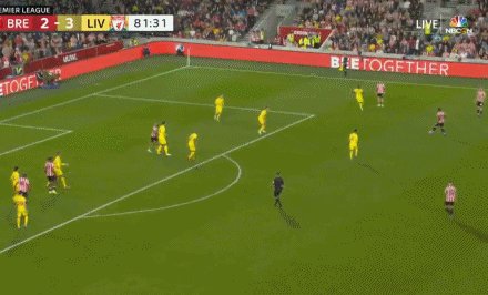 1632598662450074518.gif